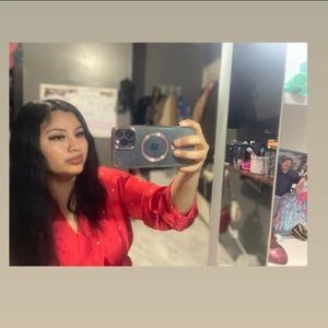 Meet your Posher, Karina